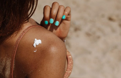 Consejos para un bronceado saludable: cómo potenciar tu tono dorado de forma segura