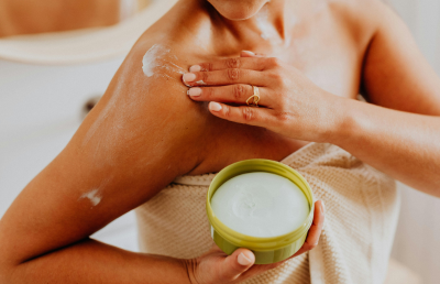 Cuida tu piel tras el sol: aftersun y cremas reparadoras